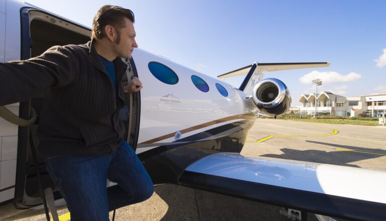 Mit dem Privatjet nach Rhodos